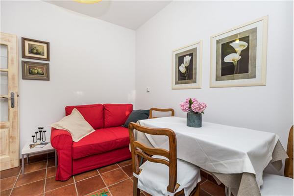 House K1, for 8 persons