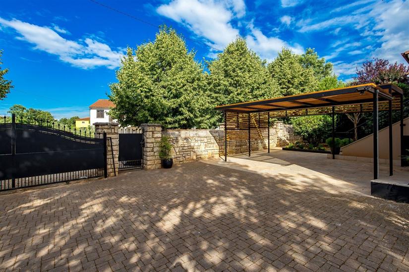 Villa Lidija s bazenom