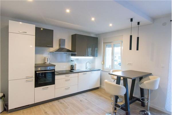 Apartment A1, for 5 persons