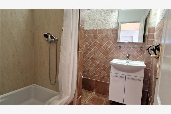 Apartment A2, for 3 persons