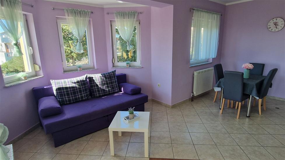 Apartment A2, for 3 persons