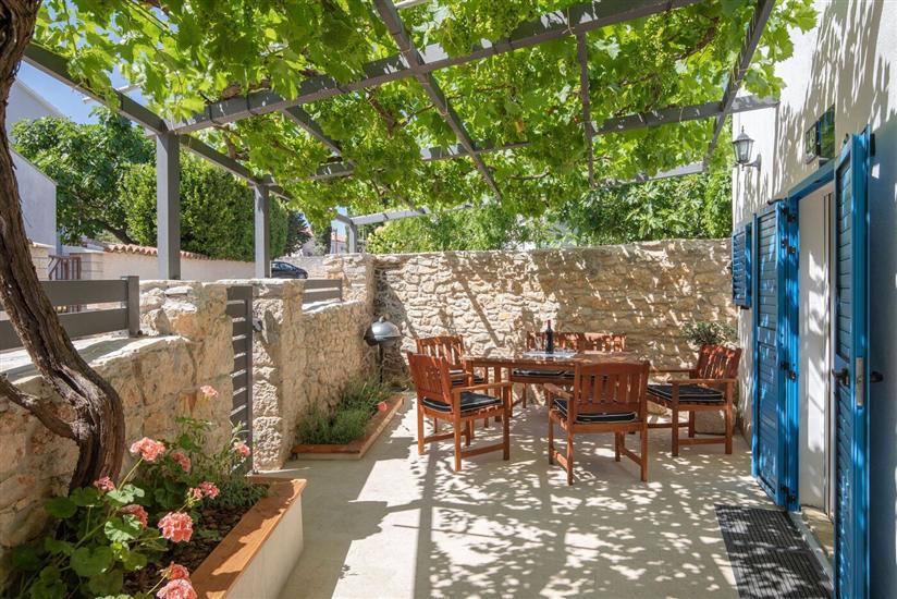 House Holiday House Bernarda