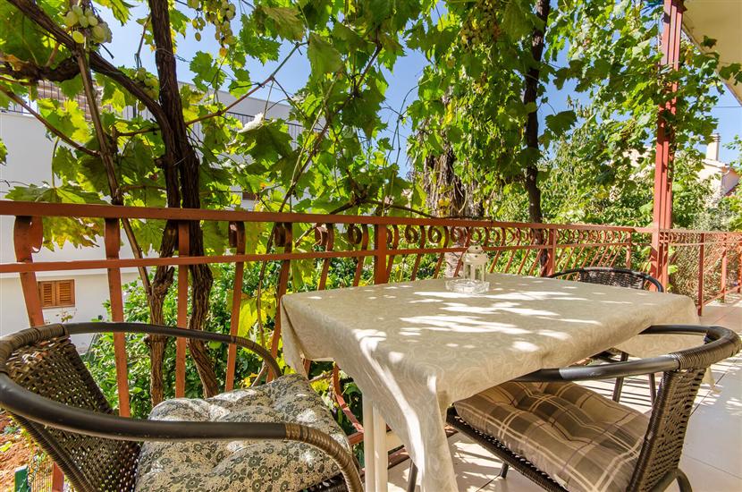 Apartment A2, for 3 persons