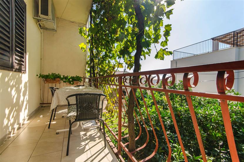 Apartment A2, for 3 persons