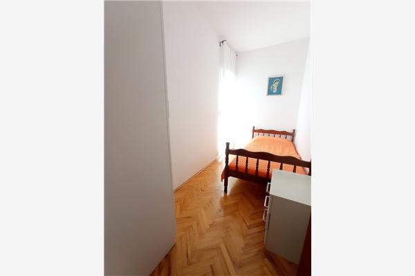 Apartment A2, for 3 persons