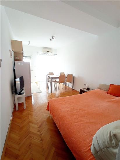Apartment A2, for 3 persons