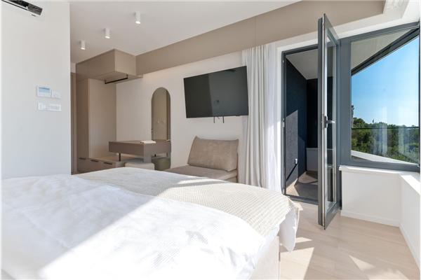 House K1, for 8 persons