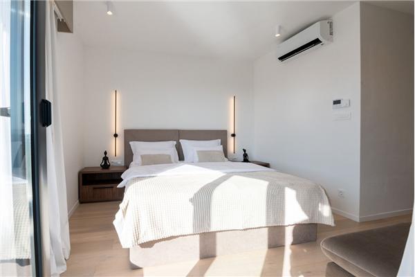 House K1, for 8 persons