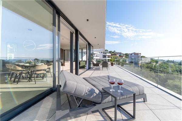 House K1, for 8 persons