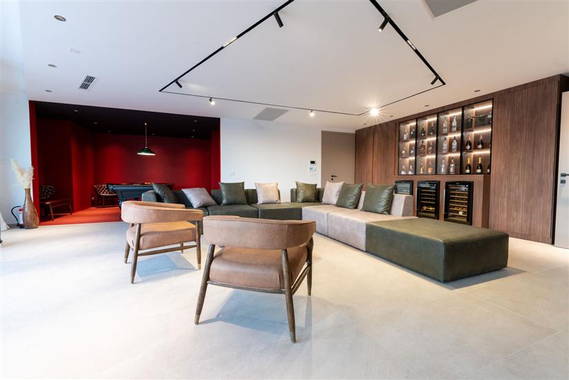 House K1, for 8 persons