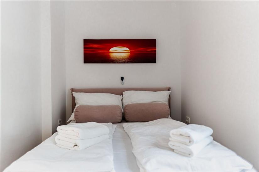 Apartment A1, for 5 persons