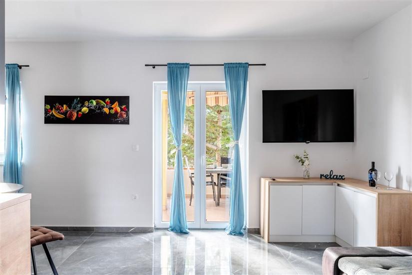 Apartment A4, for 5 persons