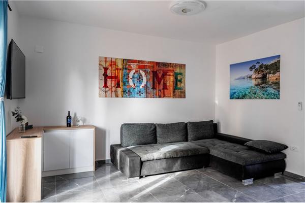 Apartment A4, for 5 persons