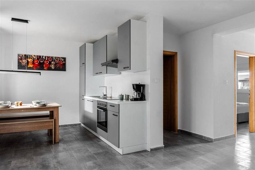 Apartment A5, for 5 persons