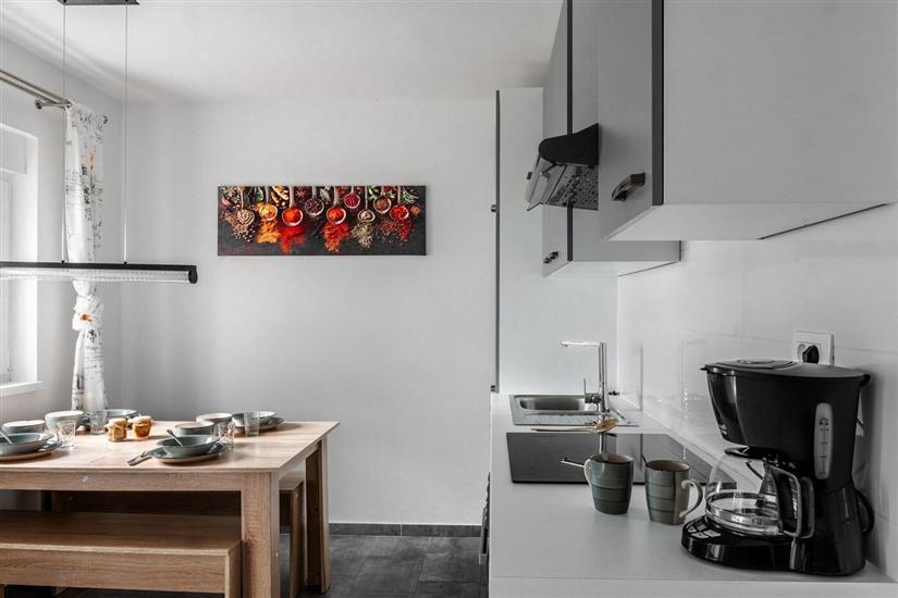 Apartment A5, for 5 persons