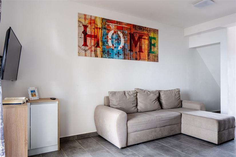 Apartment A6, for 3 persons