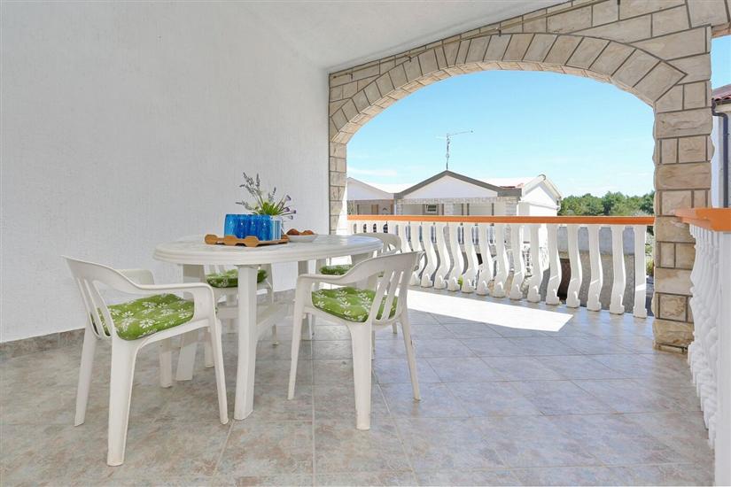 Apartment A2, for 3 persons