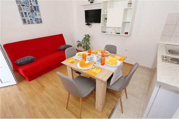Apartment A2, for 3 persons