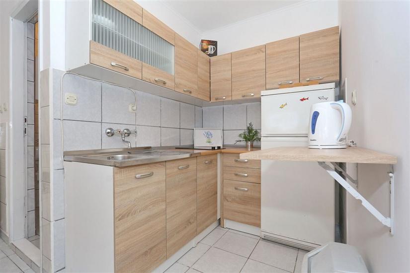 Apartment A4, for 5 persons