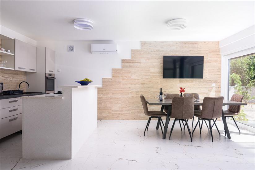 Apartment A2, for 4 persons