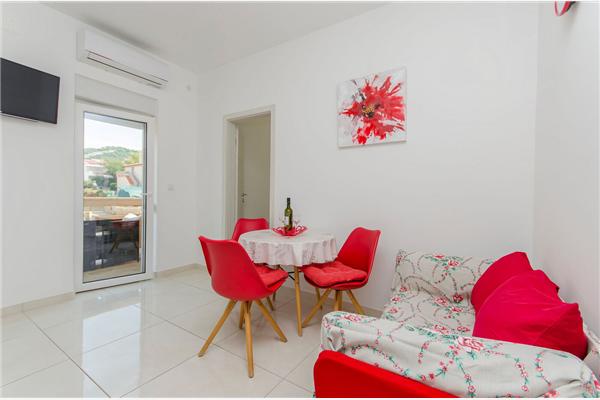 Apartment A2, for 3 persons