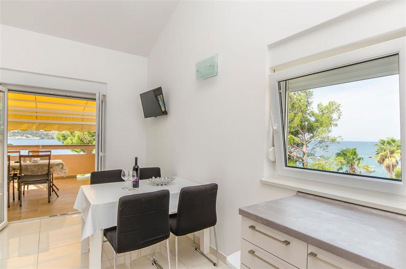 Apartment A4, for 4 persons