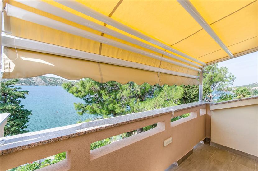 Apartment A4, for 4 persons