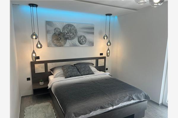 House K1, for 10 persons