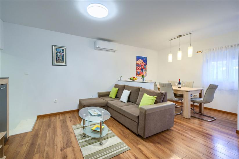 House K1, for 6 persons