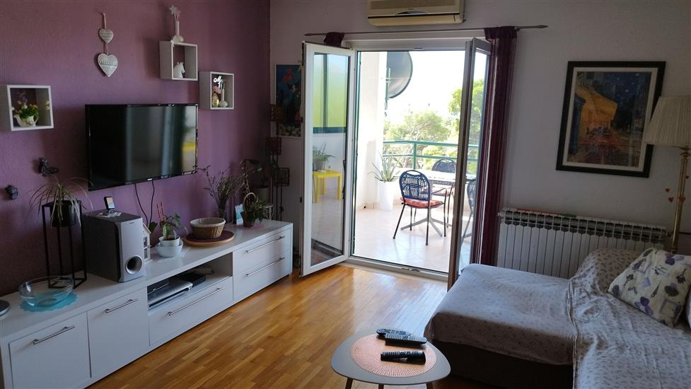 Apartment A1, for 6 persons