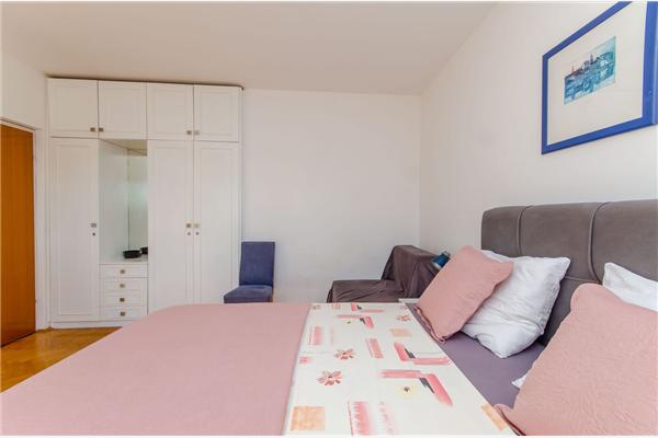 Apartment A3, for 3 persons