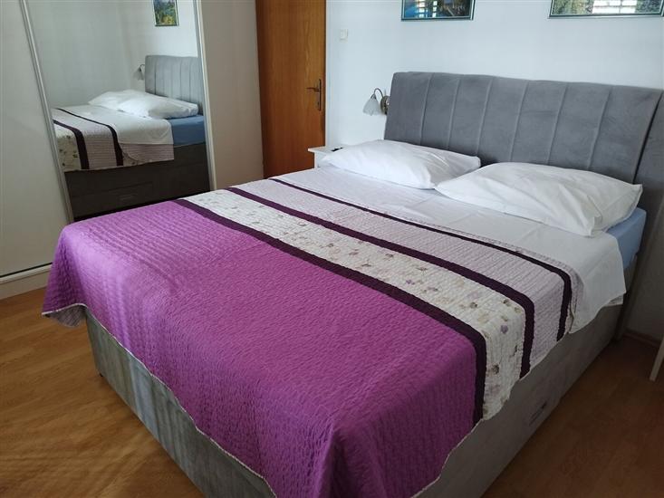 Apartment A1, for 6 persons