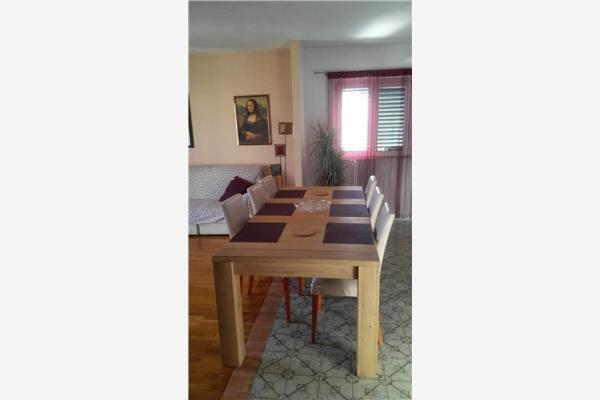Apartment A1, for 6 persons