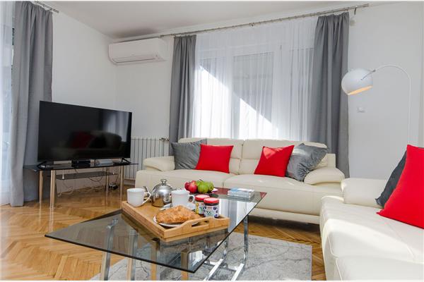 Apartment A1, for 6 persons