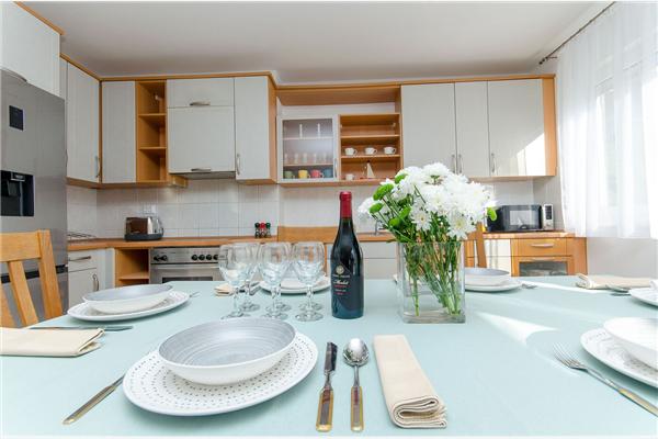 Apartment A1, for 6 persons