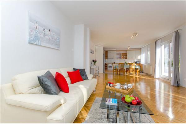 Apartment A1, for 6 persons