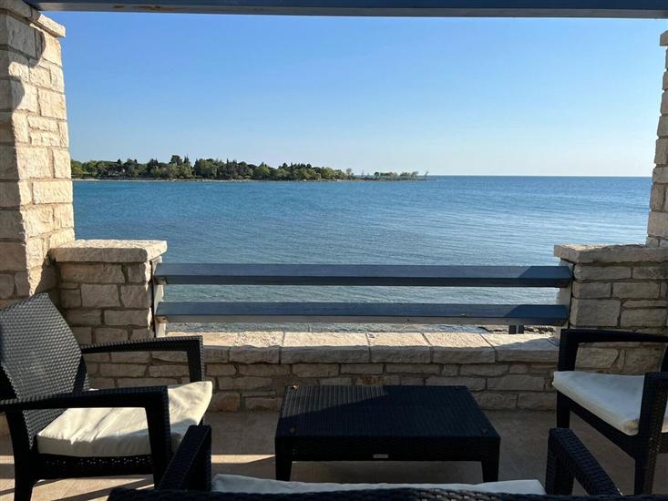 Villa Istrian with unique sea view 2