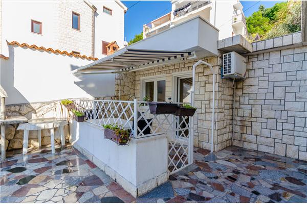 Apartment A1, for 3 persons