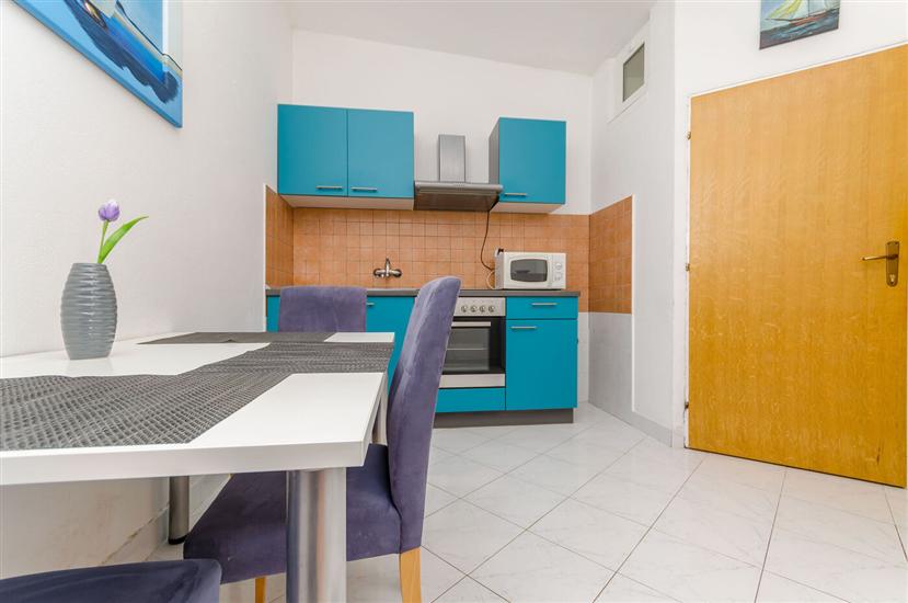 Apartment A1, for 3 persons