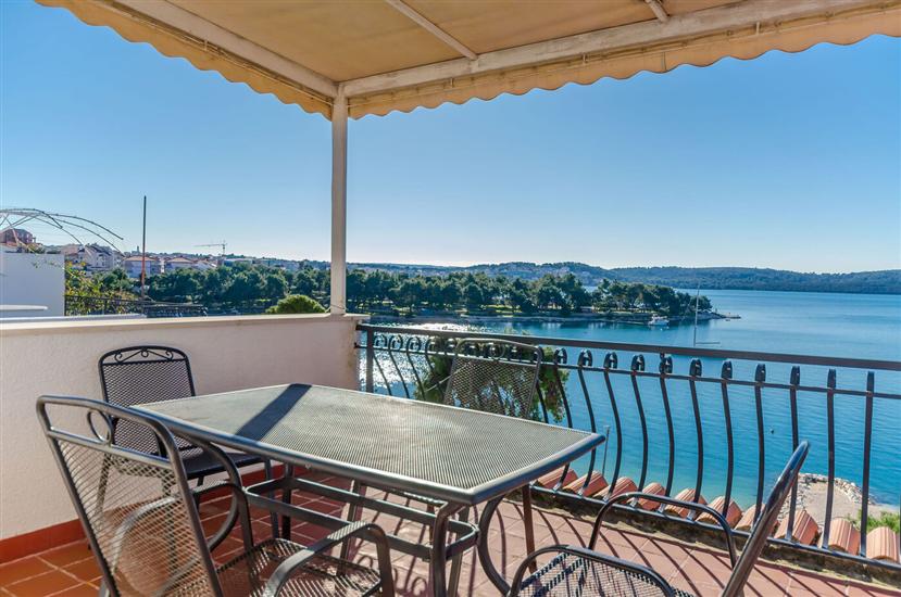 Apartment A5, for 4 persons