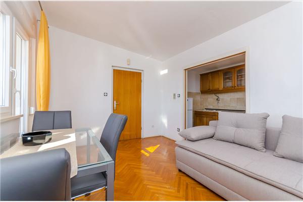 Apartment A5, for 4 persons