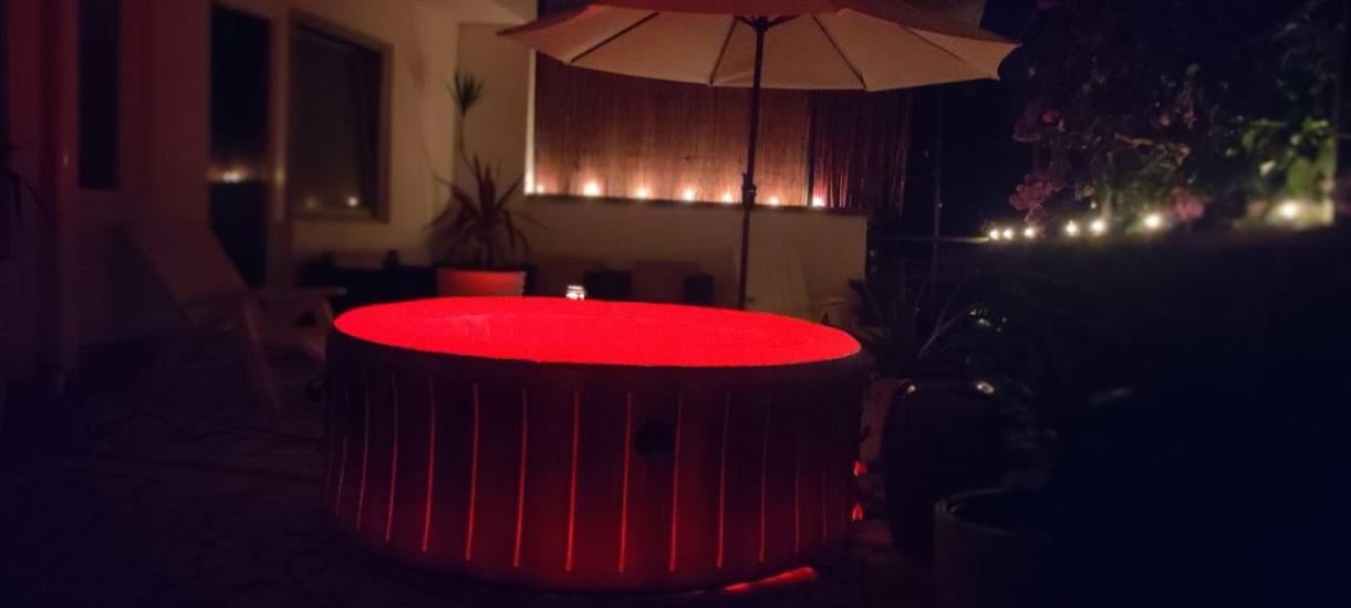 Apartmaj Jacuzzi Residence