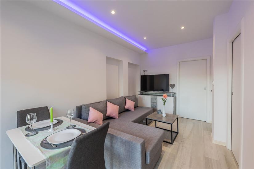 Apartment A1, for 3 persons