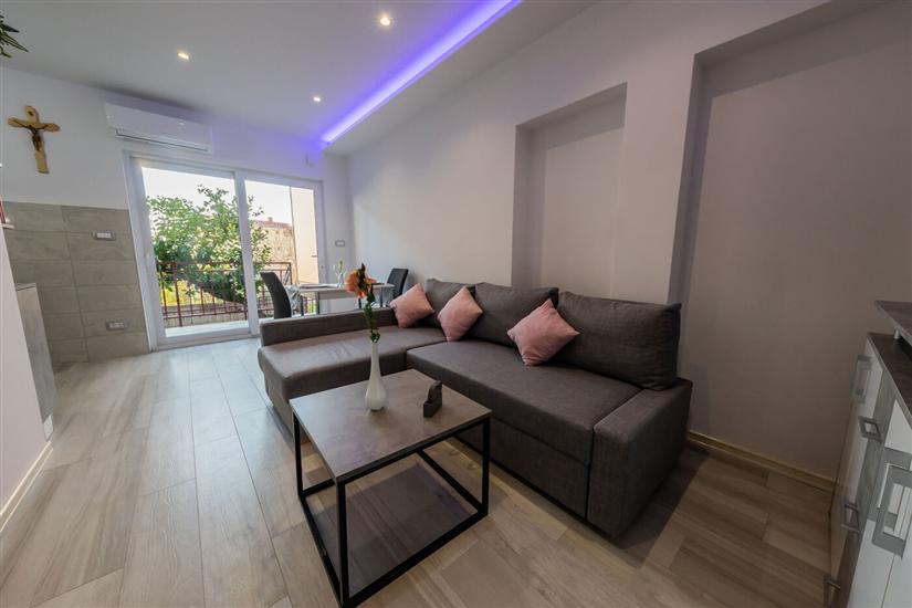 Apartment A1, for 3 persons