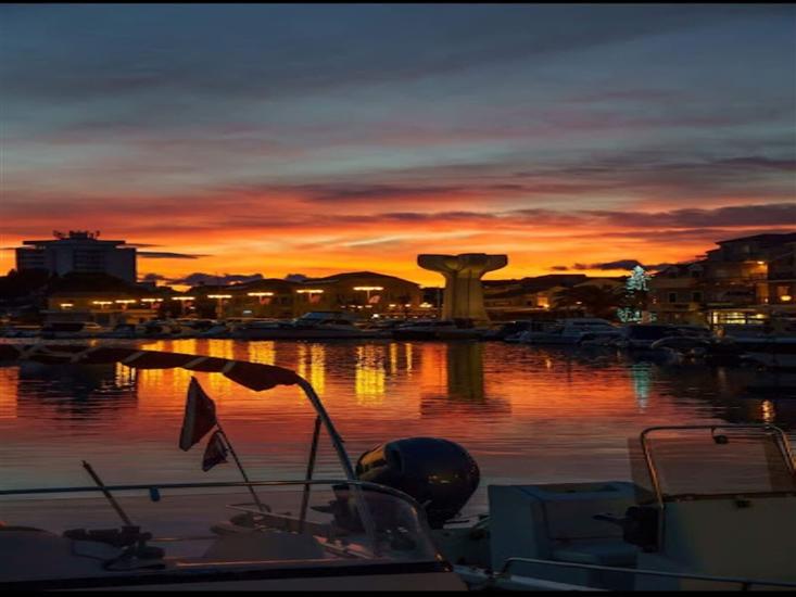 Apartmaj Jacuzzi Residence