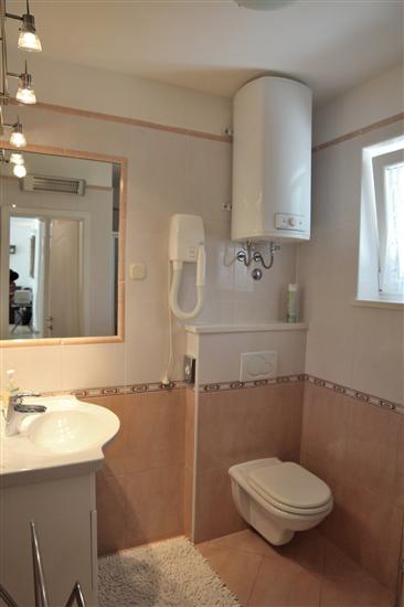 Apartman A2, na 5 osebe