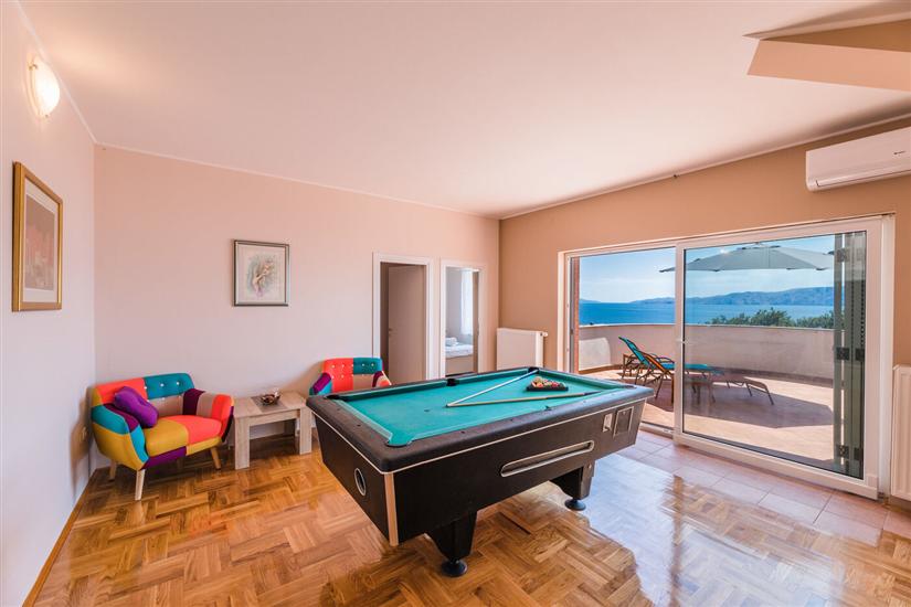 House K1, for 10 persons