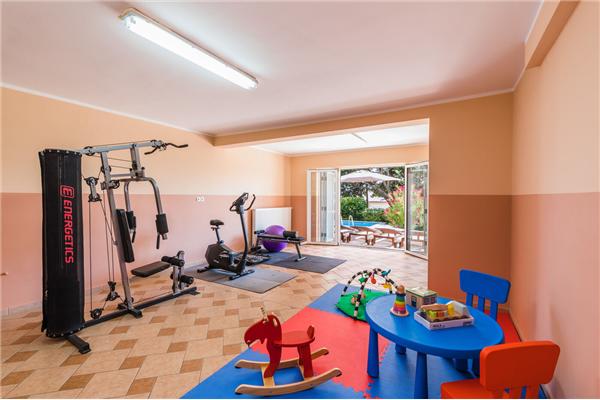 House K1, for 10 persons