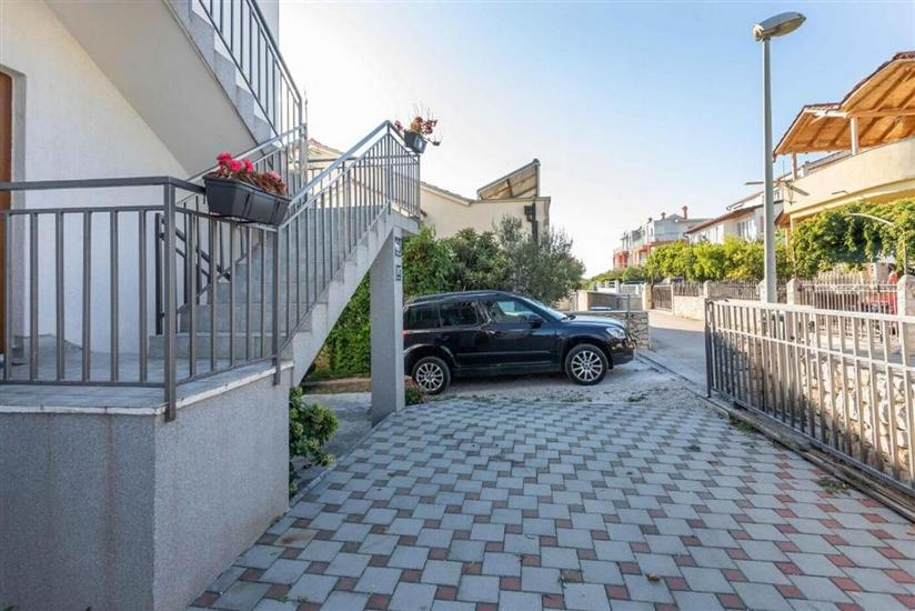 Apartments Apartmani Marin