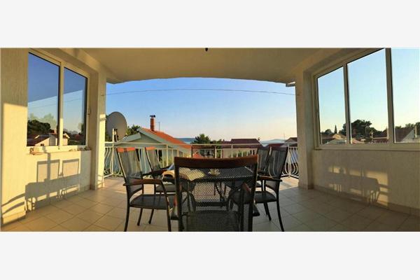 Apartment A2, for 4 persons